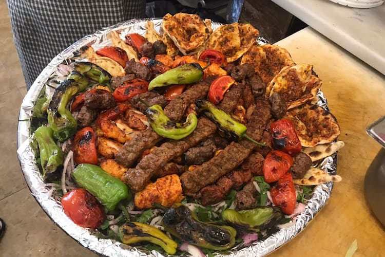 Alzide Aile Et Lokantasi Mahmutbey Istanbul